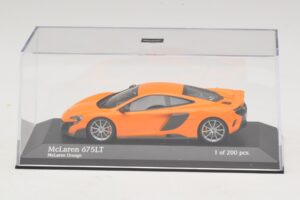 McLaren 675LT Oranžs Minichamps 1:43 537154421 Metāls — attēls 4 no 5