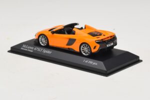 McLaren 675LT Spider Oranžs Minichamps 1:43 537154431 Metāls — attēls 3 no 5