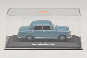 Mercedes 180 W120 Zils Maxichamps 1:43 940033102 Metāls — attēls 4 no 5