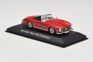 Mercedes 300 SL W198 Roadster Sarkans Maxichamps 1:43 940039031 Metāls — attēls 3 no 5
