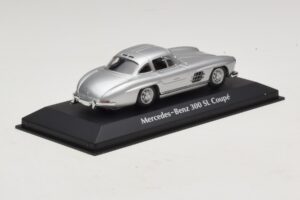 Mercedes 300 SL W198 Sudrabains Maxichamps 1:43 940039000 Metāls — attēls 2 no 5