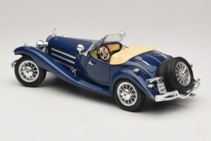 Mercedes 500K Roadster Zils Bburago 1:20 3070 Metāls — attēls 7 no 8