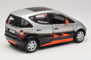 Mercedes A-Class W168 D. Coulthard Sudraba Maisto 1:18 35841 Metāls — attēls 3 no 8