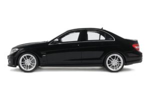 Mercedes C63 AMG W204 Brabus B63S Obsidian Black GT Spirit 1:18 GT582 Sveķi — attēls 3 no 5