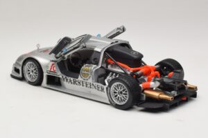 Mercedes CLK GTR #10 Warsteiner 1999 Maisto 1:18 38848 Metāls — attēls 5 no 8