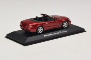 Mercedes SL R230 Sarkans Metālisks Maxichamps 1:43 940037530 Metāls — attēls 2 no 5