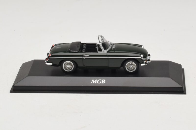 MG MGB Mk1 Zaļš Maxichamps 1:43 MG MGB Mk1 Zaļš Maxichamps 1:43 940131031 Metāls