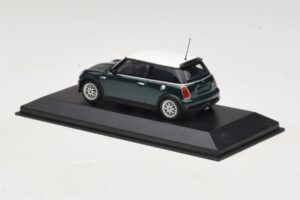 Mini Cooper One R50 Aero Green Ar Baltu Jumtu Minichamps 1:43 MINI011 Metāls — attēls 3 no 5