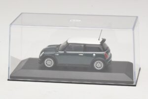 Mini Cooper One R50 Aero Green Ar Baltu Jumtu Minichamps 1:43 MINI011 Metāls — attēls 4 no 5