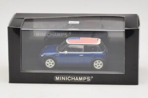 Mini Cooper S R53 Zils Ar Amerikas Karogu Minichamps 1:43 MINI014 Metāls — attēls 5 no 5