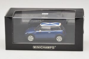 Mini Cooper S R53 Zils Ar Skotijas Karogu Minichamps 1:43 MINI016 Metāls — attēls 5 no 5