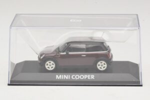 Mini Cooper S R53 Tumši Sarkans Ar Melnu Jumtu Minichamps 1:43 MINI028 Metāls — attēls 4 no 5