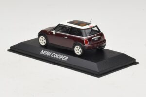 Mini Cooper S R53 Tumši Sarkans Ar Panorāmas Jumtu Minichamps 1:43 MINI019 Metāls — attēls 3 no 4