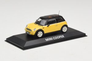 Mini Cooper S R53 Dzeltens Ar Melnu Jumtu Minichamps 1:43 MINI031 Metāls — attēls 2 no 4