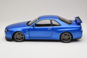 Nissan Skyline GT-R R34 V-Spec II Zils Metālisks OEM Diski KK-Scale 1:12 KKDC120211-1 Metāls — attēls 4 no 8