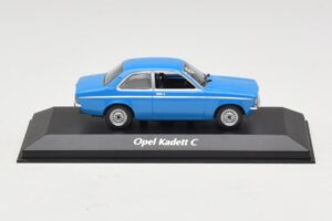 Opel Kadett C Zils Maxichamps 1:43 Opel Kadett C Zils Maxichamps 1:43 940045601 Metāls