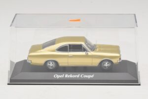 Opel Rekord C Kupeja Zeltains Maxichamps 1:43 940046120 Metāls — attēls 4 no 5