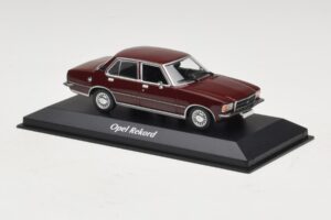 Opel Rekord D Tumši Sarkans Maxichamps 1:43 940044000 Metāls — attēls 3 no 5
