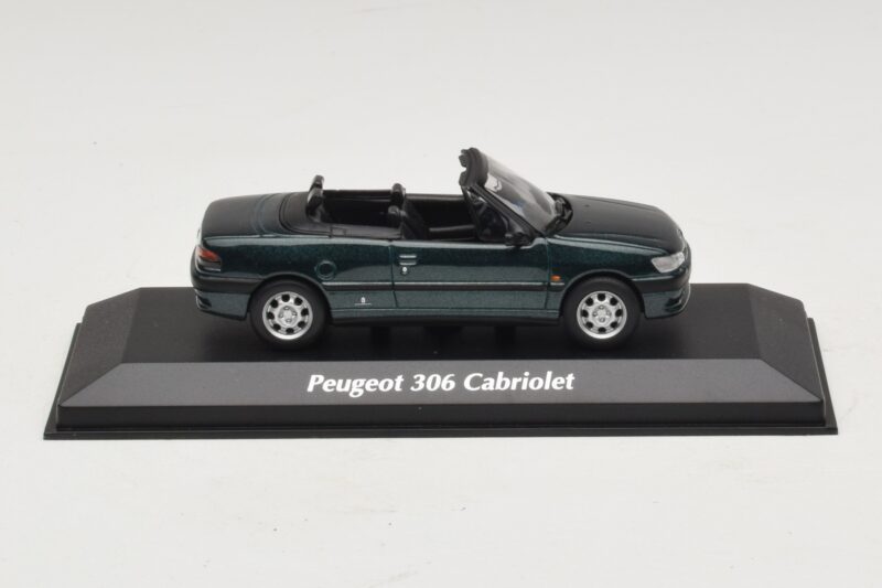 Peugeot 306 Kabriolets Zaļš Metālisks Maxichamps 1:43 940112833 Metāls