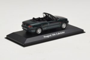 Peugeot 306 Kabriolets Zaļš Metālisks Maxichamps 1:43 940112833 Metāls — attēls 2 no 5