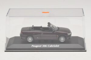 Peugeot 306 Kabriolets Violets Metālisks Maxichamps 1:43 940112834 Metāls — attēls 4 no 5