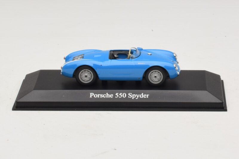 Porsche 550 Spyder Zils Maxichamps 1:43 Porsche 550 Spyder Zils Maxichamps 1:43 940066031 Metāls