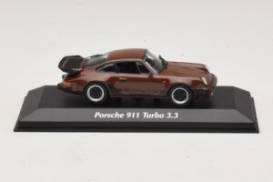 Porsche 911 930 Turbo 3.3 Brūns Maxichamps 1:43 940069001 Metāls