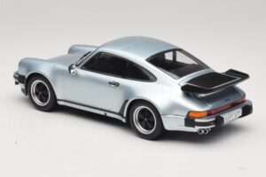 Porsche 911 930 Turbo 3.3 Sudrabs KK-Scale 1:18 KKDC181444 Metāls — attēls 5 no 6