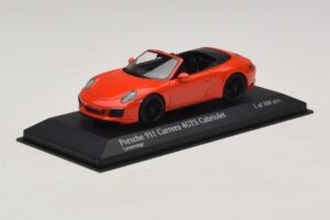 Porsche 911 991.1 Carrera 4 GTS Kabriolets Oranžs Minichamps 1:43 410067331 Metāls — attēls 2 no 5