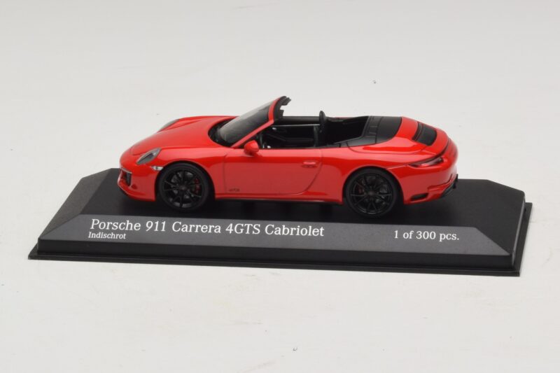 Porsche 911 991.1 Carrera 4 GTS Kabriolets Sarkans Minichamps 1:43 Porsche 911 991.1 Carrera 4 GTS Kabriolets Sarkans Minichamps 1:43 410067330 Metāls