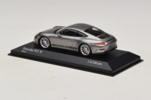 Porsche 911 991.1 R Sudrabains Minichamps 1:43 410066224 Metāls — attēls 3 no 5