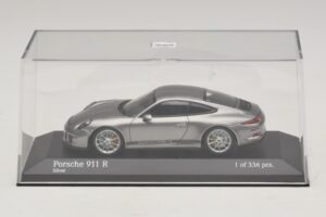 Porsche 911 991.1 R Sudrabains Minichamps 1:43 410066224 Metāls — attēls 4 no 5