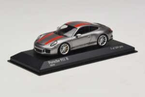 Porsche 911 991.1 R Sudrabains Ar Oranžām Svītrām Minichamps 1:43 410066222 Metāls — attēls 2 no 5