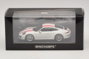 Porsche 911 991.1 R Balts Ar Sarkanām Svītrām Minichamps 1:43 410066220 Metāls — attēls 6 no 6