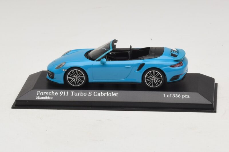 Porsche 911 991.1 Turbo S Kabriolets Zils Minichamps 1:43 410067182 Metāls