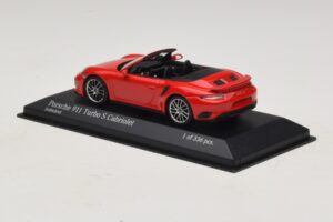 Porsche 911 991.1 Turbo S Kabriolets Sarkans Minichamps 1:43 410067180 Metāls — attēls 3 no 5