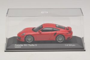Porsche 911 991.1 Turbo S Sarkans Minichamps 1:43 410067170 Metāls — attēls 4 no 5