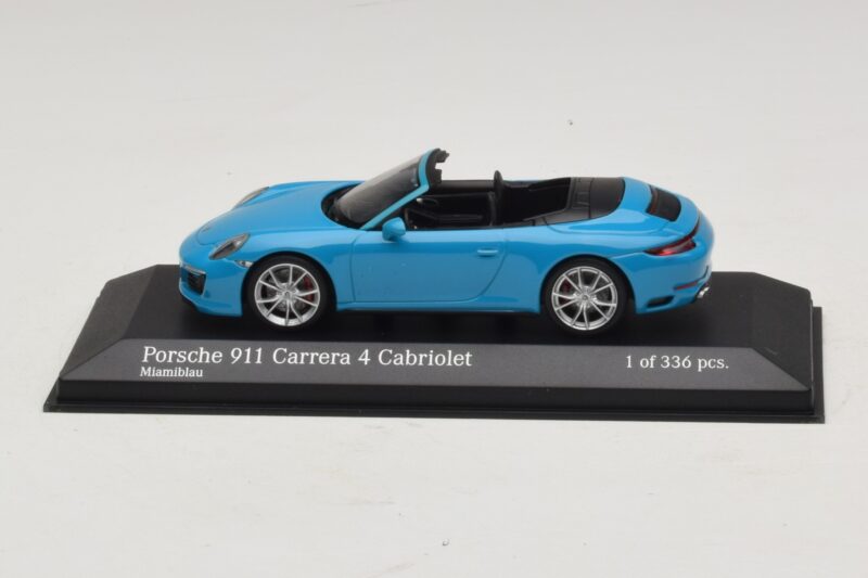 Porsche 911 991.2 Carrera 4 Kabriolets Zils Minichamps 1:43 410067232 Metāls