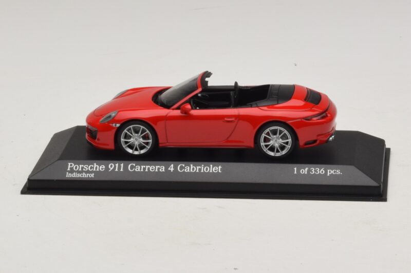 Porsche 911 991.2 Carrera 4 Kabriolets Sarkans Minichamps 1:43 410067230 Metāls