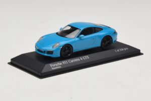 Porsche 911 991.2 Carrera 4 GTS Miami Blue Minichamps 1:43 410067322 Metāls — attēls 2 no 5