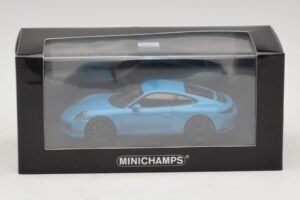 Porsche 911 991.2 Carrera 4 GTS Miami Blue Minichamps 1:43 410067322 Metāls — attēls 5 no 5