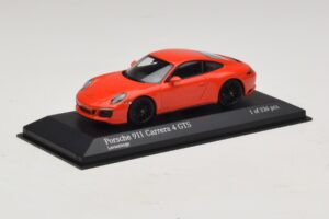 Porsche 911 991.2 Carrera 4 GTS Oranžs Minichamps 1:43 410067321 Metāls — attēls 2 no 5