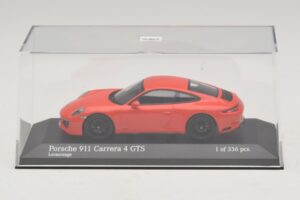 Porsche 911 991.2 Carrera 4 GTS Oranžs Minichamps 1:43 410067321 Metāls — attēls 4 no 5