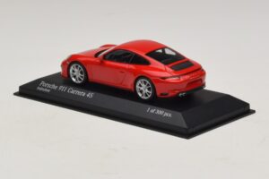Porsche 911 991.2 Carrera 4S Sarkans Minichamps 1:43 410067240 Metāls — attēls 3 no 5