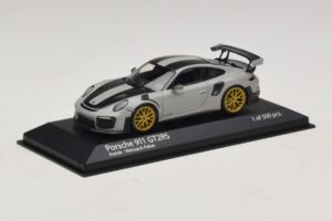 Porsche 911 991.2 GT2 RS Weissach Package Chalk Minichamps 1:43 410067220 Metāls — attēls 2 no 5