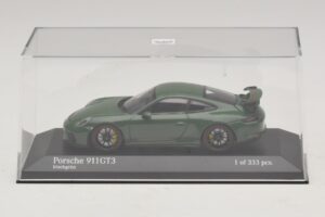 Porsche 911 991.2 GT3 Zaļš Minichamps 1:43 410066028 Metāls — attēls 4 no 5