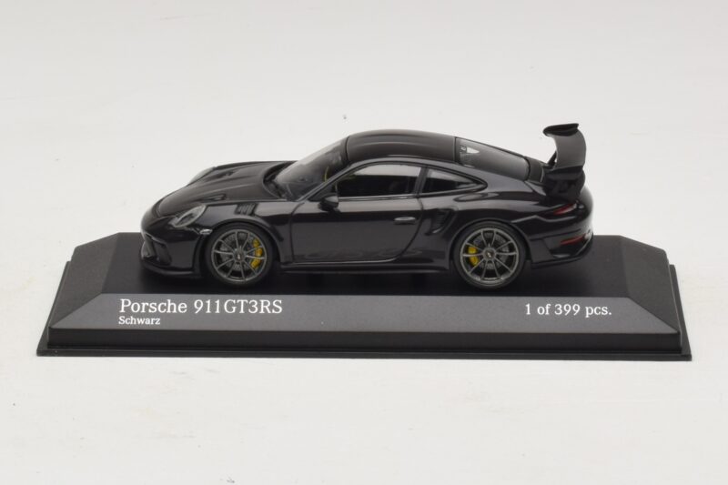 Porsche 911 991.2 GT3 RS Melns Minichamps 1:43 410067021 Metāls