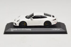 Porsche 911 991.2 GT3 Touring Balts Minichamps 1:43 410067420 Metāls