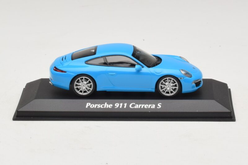 Porsche 911 991 Carrera S Zils Maxichamps 1:43 940060220 Metāls