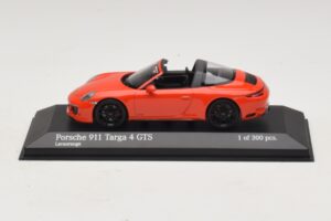 Porsche 911 991 Targa 4 GTS Oranžs Minichamps 1:43 410067341 Metāls